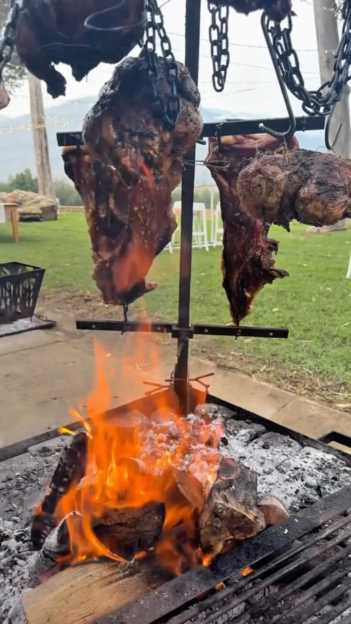 Sarah & Daniel’s wedding at @larocheestate was the perfect setting for an authentic Argentinian Asado, where 65 guests enjoyed an open-fire feast prepared throughout the afternoon🔥 Beautiful cuts slowly roasted over the coals while the flames, smoke and incredible aromas became part of the setting, creating a dining experience that felt perfectly at home in the Cape Winelands🙌 

Thank you, Sarah & Daniel, for choosing @africangaucho to be part of your wedding. Congratulations to you both and thank you for allowing us to share in such a special occasion🫶

#AfricanGaucho #SouthAmericanCuisine #Asado #CapeTownEvents #CapeTownLiving